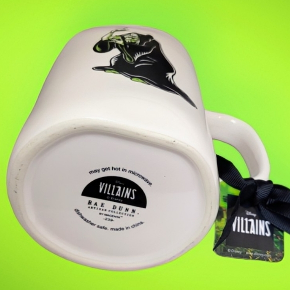 Rae Dunn & Disney Villains, Evil Witch/Grimhelde of Snow White, 18 Oz. Mug, 2023 - Picture 7 of 10